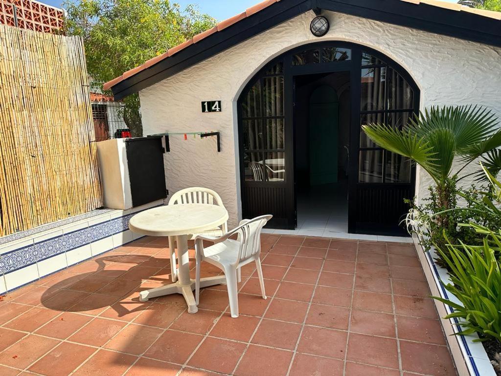 Miramar Boutique Apartments Adults Only Κοραλέχο Εξωτερικό φωτογραφία